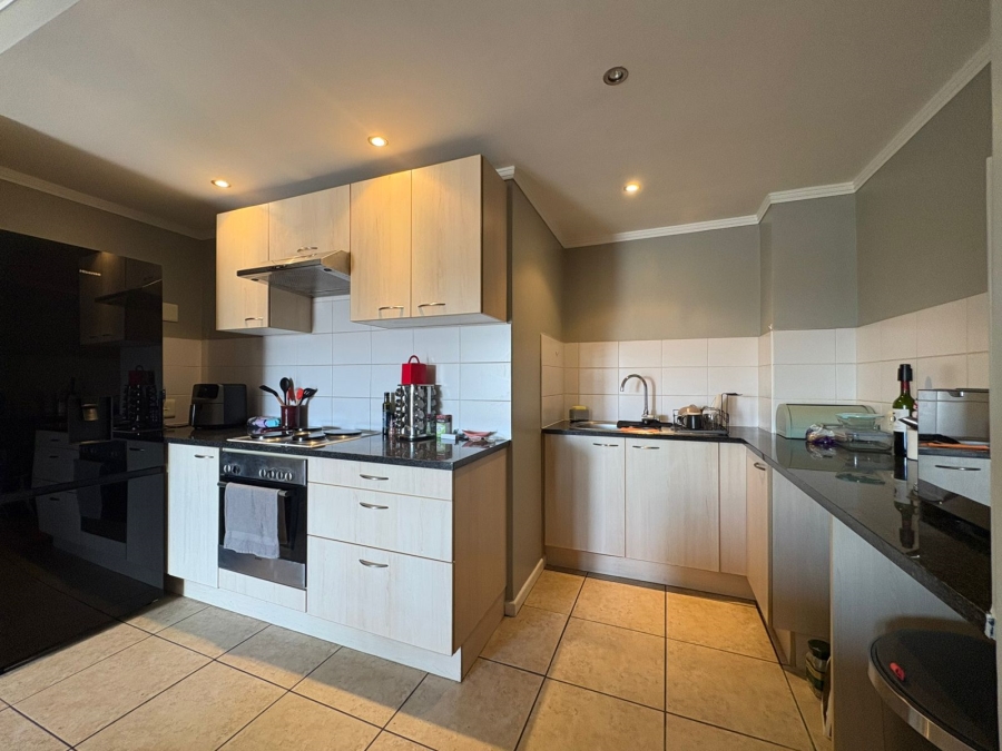 2 Bedroom Property for Sale in Claremont Upper Western Cape